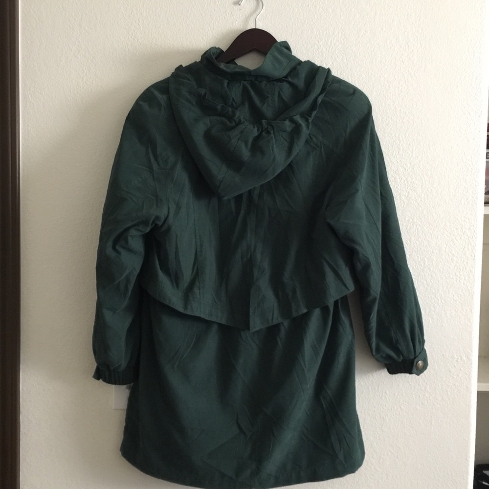 Gallery Coat - Picture 3 of 4
